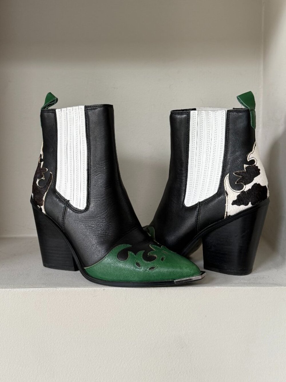 Steve Madden 7.5 Genuine Calf Hair Cow Print Western Boots Green Black